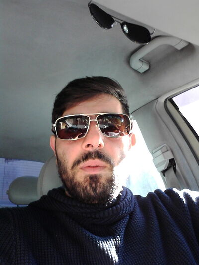  ,   Erik, 35 ,   