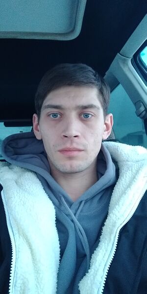  ,   Alexander, 32 ,   ,   