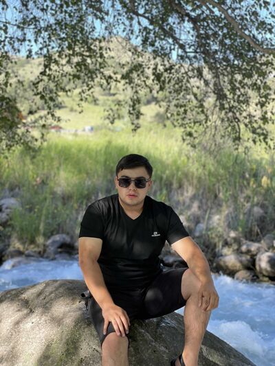  ,   Siko, 29 ,   ,   