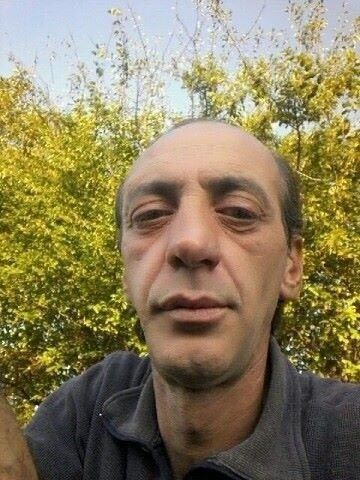  ,   Koba, 49 ,     , c 