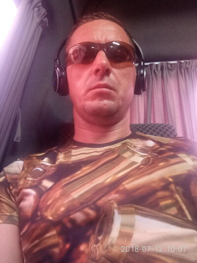  ,   Eduard , 43 ,   ,   , c 