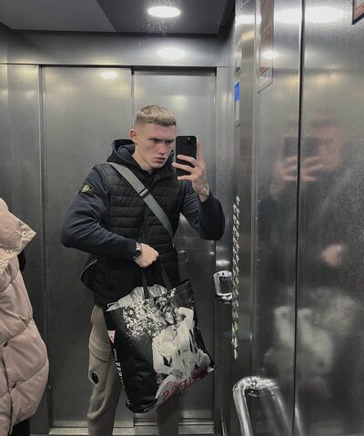  ,   , 24 ,   ,   