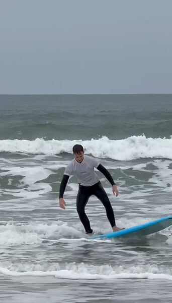  ,   Vladislav, 21 ,   ,   