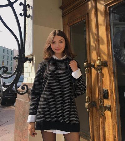  ,   Leinna, 24 ,   ,   , c 