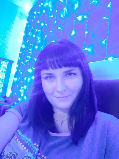  ,   Tania, 38 ,   ,   