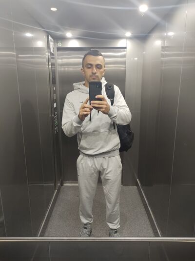  ,   Ruslan, 33 ,   ,   , c , 