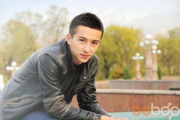  3316259  Rawid, 37 ,    