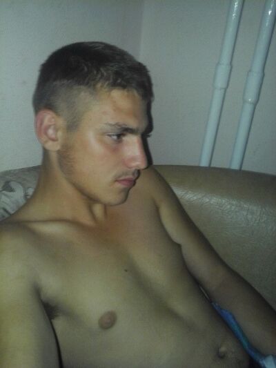  ,   Oleg, 26 ,   