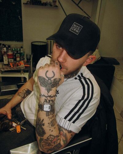  ,   Alex, 27 ,   ,   , c 