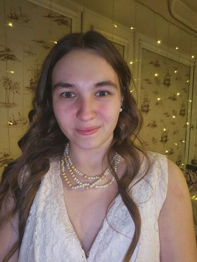  ,   Aleksandra, 22 ,   c 