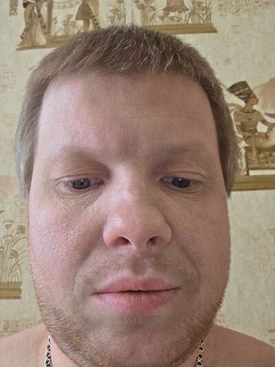  ,   Alex, 40 ,   ,   