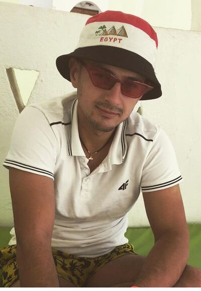 ,   , 28 ,   ,   