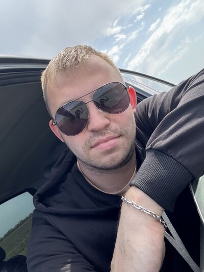  ,   Evgeny, 28 ,   ,   , 