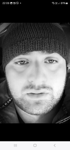  ,   Gio, 32 ,   ,   