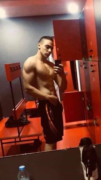  ,   Aleqsander, 25 ,   ,   