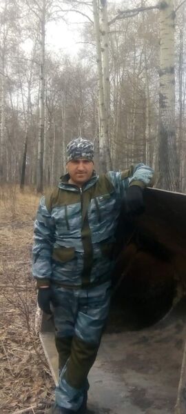  ,   Viktor, 41 ,   ,   , c 