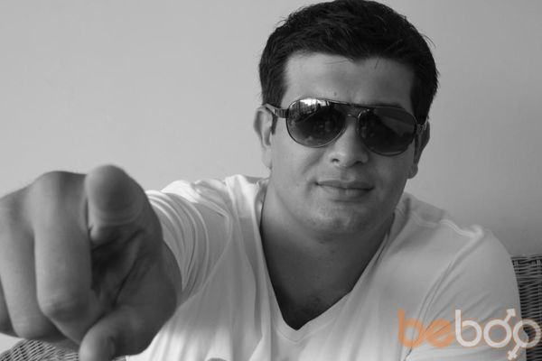  ,   Niko, 40 ,   
