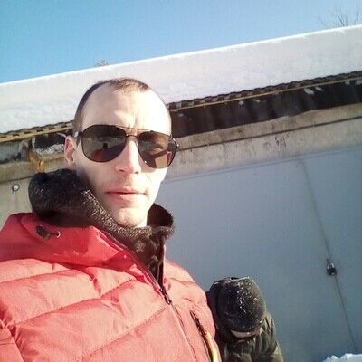   ,   Renaylt, 35 ,   ,   