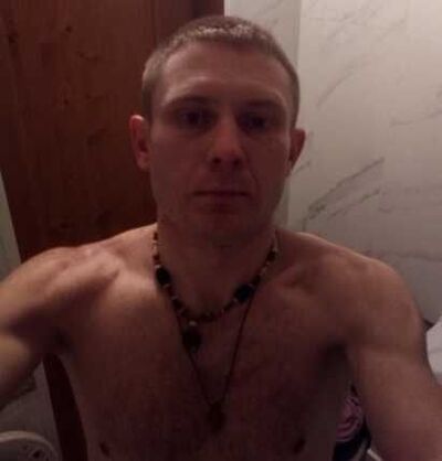  ,   Fuckskinnyas, 22 ,   