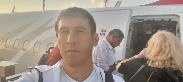  ,   Esko, 33 ,  