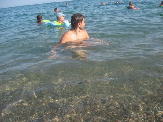  ,   1983, 42 ,   