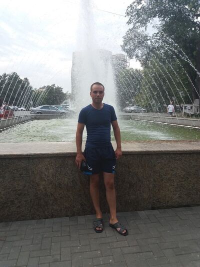  ,   Denis, 33 ,   ,   , c 