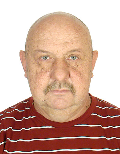  ,   Oleg, 68 ,   c 