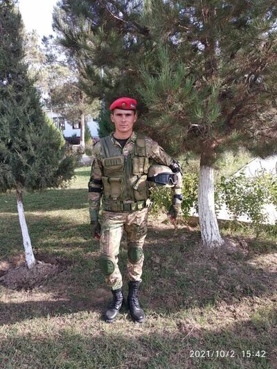  ,   Ahror, 28 ,   ,   