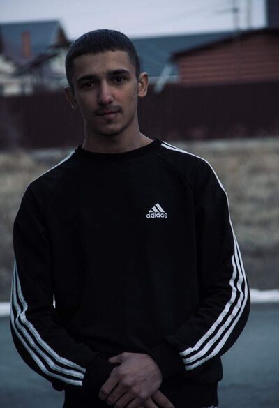  ,   Alexander, 24 ,   ,   