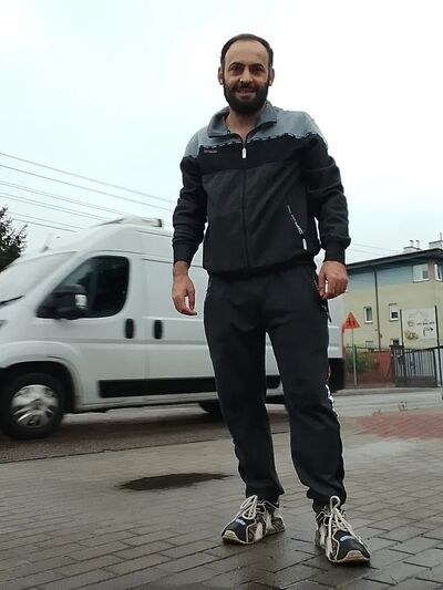  ,   Davit, 34 ,   ,   , c 