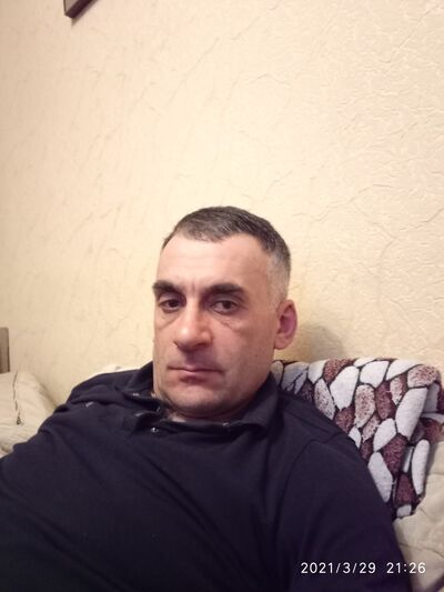  ,   Armenhovakim, 40 ,   ,   