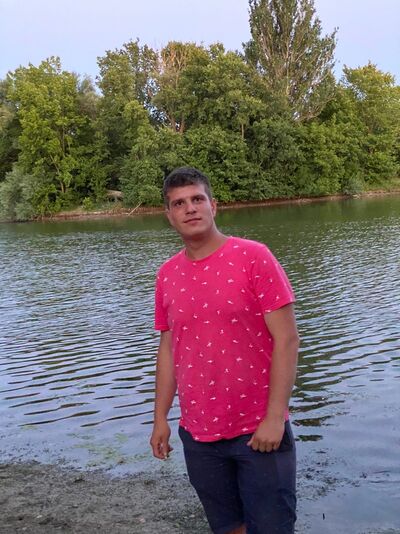  ,   Artem, 36 ,   ,   , c 