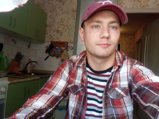  ,   Artem, 28 ,   ,   