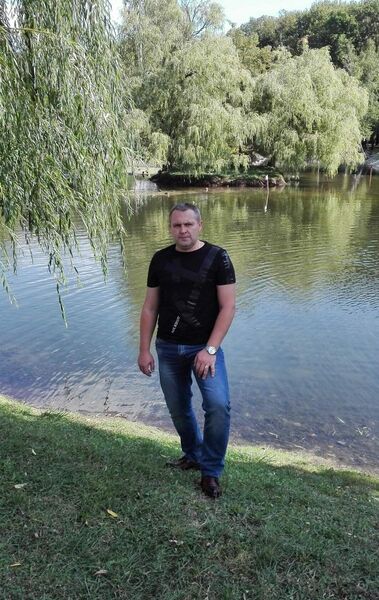  ,   Vladimir, 48 ,   ,   