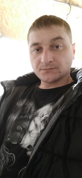  ,   Rus, 32 ,   ,   