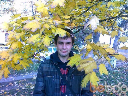  ,   Viktor, 37 ,   