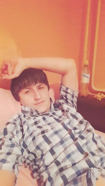  ,   Ali, 33 ,   ,   , c , 
