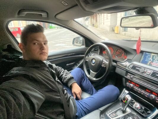  ,   Wladek, 27 ,   ,   , c , 