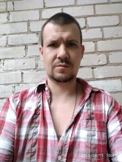  ,   Gregor, 45 ,     , c 