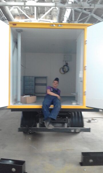  ,   Zv, 44 ,   ,   , c 