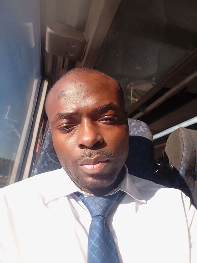  ,   Freddy, 32 ,   ,   