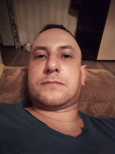  -,   Roman, 40 ,   ,   