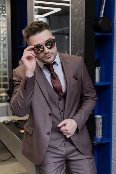 ,   Yegor, 35 ,   ,   , c , 