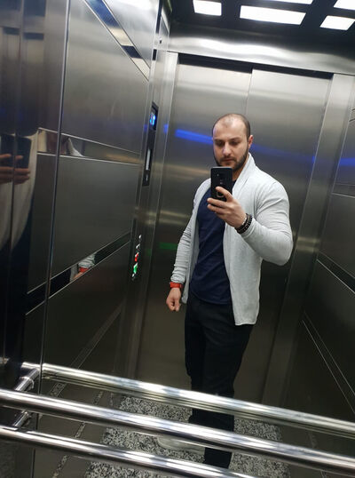 ,   Gio, 37 ,   ,   , c 