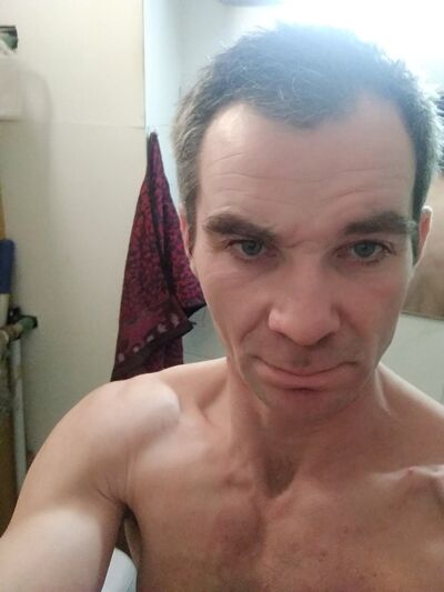  ,   Robert, 48 ,   ,   , c 