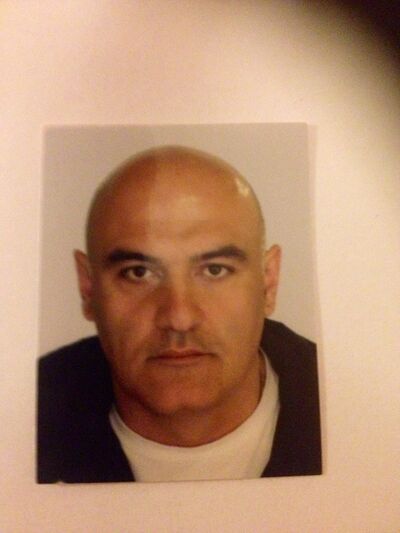  ,   Toko, 52 ,   