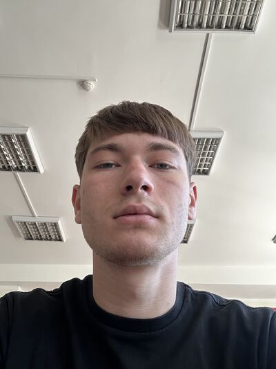 Calabasas,   , 22 ,   ,   