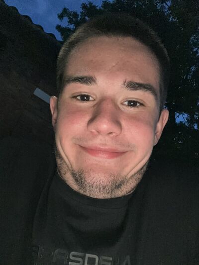  --,   , 20 ,   
