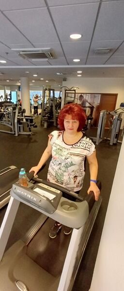  ,   Viktoria, 56 ,     , c 