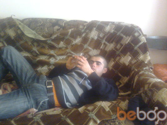  ,   Avo, 33 ,   